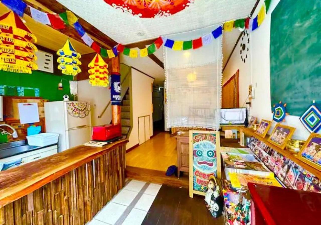 Santana Guest House โอซาก้า ภายนอก รูปภาพ